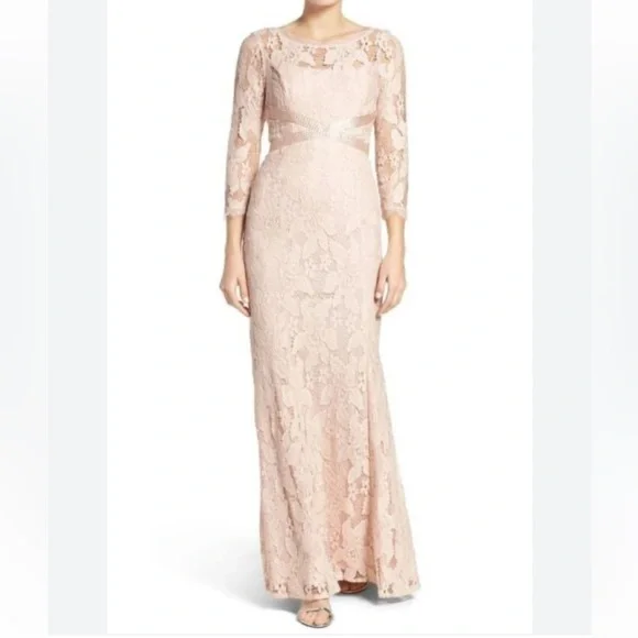 Women's Adrianna Papell Illusion Yoke Lace Gown Adrianna Papell | Dresses | Adrianna Papell 34 Sleeve Ball Gowns For Women  | Poshmark